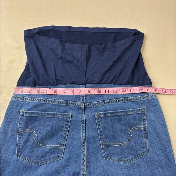 NWT Signature by Levi Strauss Women's Maternity Bootcut Jeans in Blue Size XL - Picture 8 of 10